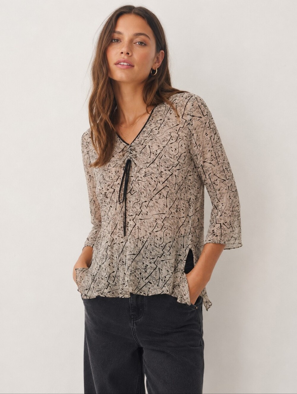 Vintage Studio M 100% Silk Beige Print V-Neck Tie Blouse with Black Accents